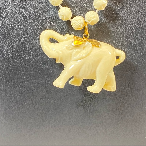 Vintage Elephant Trunk Up Necklace - Picture 5 of 6